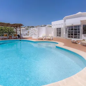 https://villa-fika-amazing-3-bedroom-ocean-view-with-pool.in-canary-islands.com